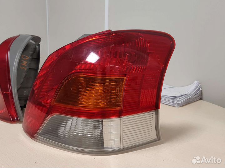 Фара toyota yaris