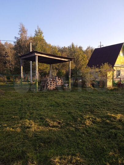 Дача 12 м² на участке 6 сот.