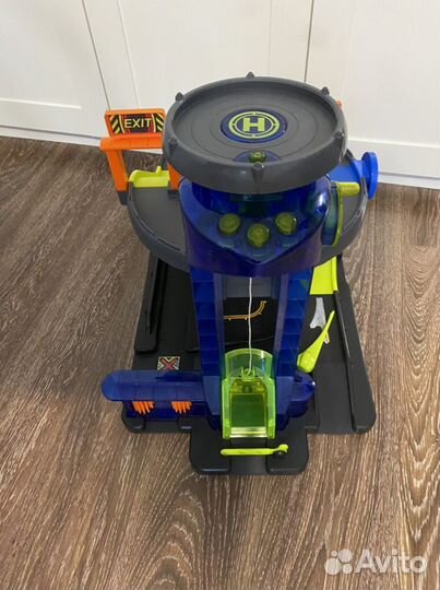 Парковка/гараж для машин Elc