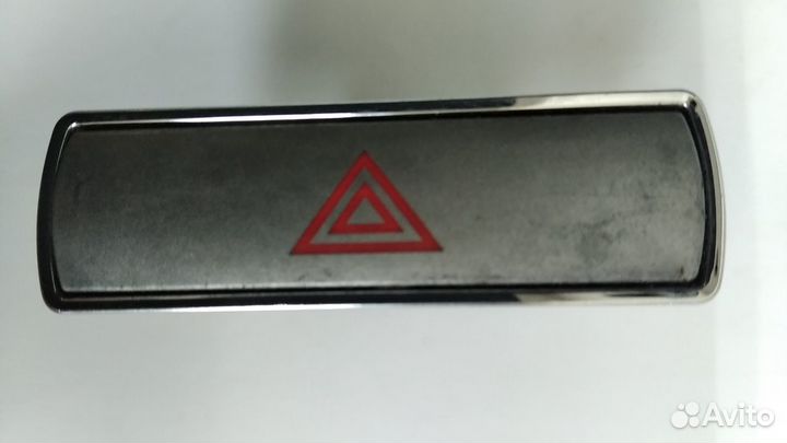 Кнопка аварийной сигнализации Ford Mondeo3