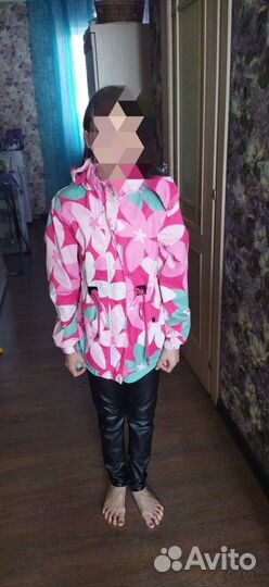 Ветровка для девочки