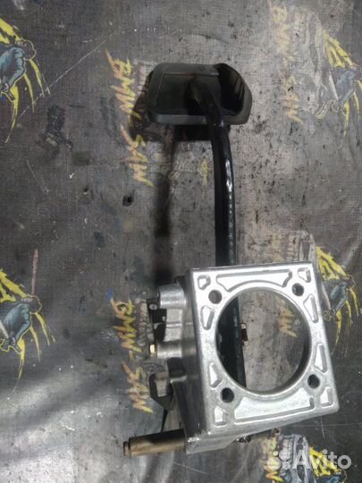 Педаль тормоза Bmw 3 E36 cabriolet/ E36/2C M52B28