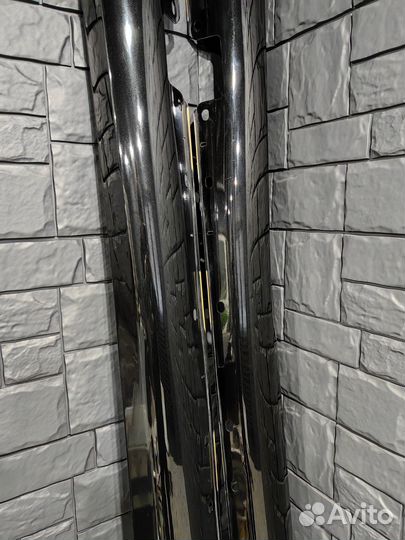 Накладки на пороги W211 комплект цвет чёрный 197