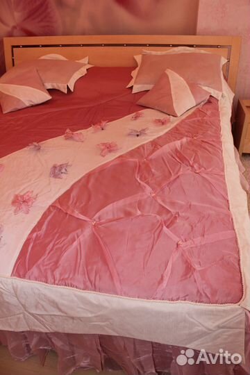 Покрывало на 2 х спальную кровать новое