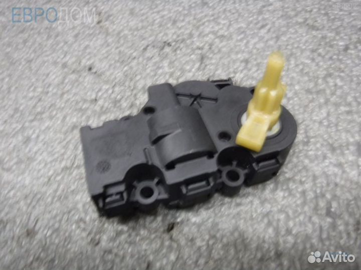 Сервопривод печки bmw g12 s1100738