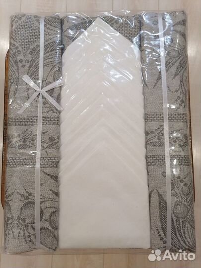 Комплект столового белья