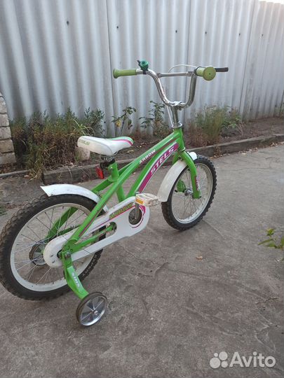 Детский велосипед 16