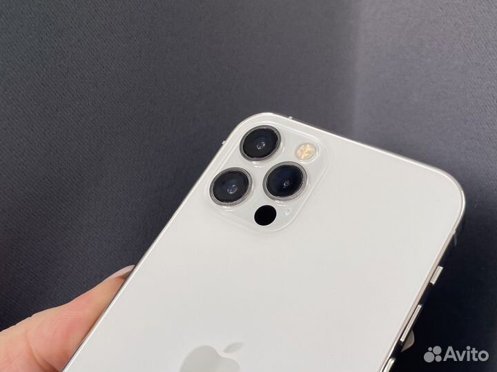 iPhone 12 Pro, 256 ГБ