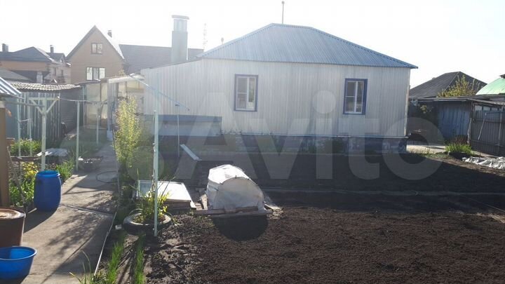 Дом 60 м² на участке 5 сот.