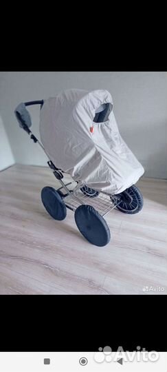 Прогулочная коляска с надувными колесами