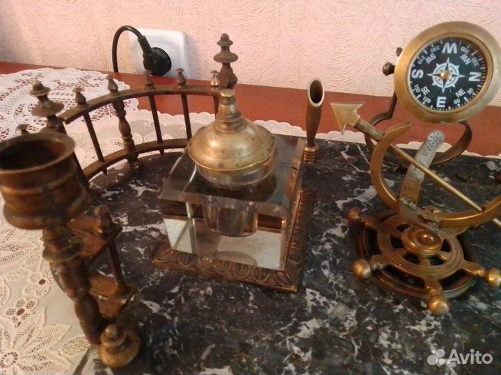 Старинный письменный прибор. Мрамор