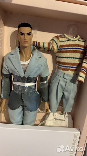 The Weekender Lukas Maverick The NU. Fac