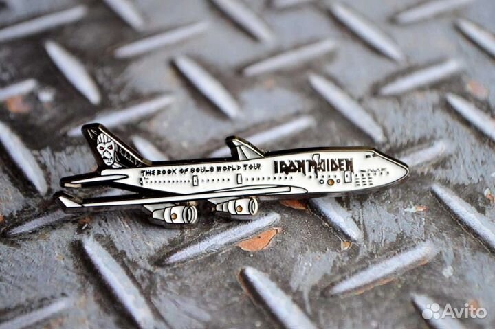 Значок Боинг Iron Maiden Ed Force One 2016