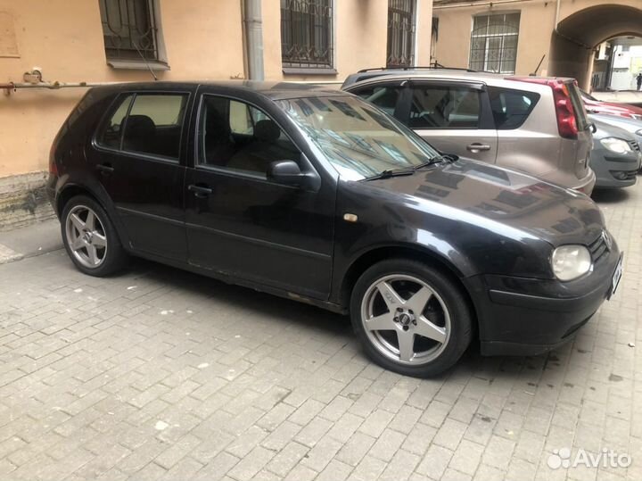 Volkswagen Golf 1.6 МТ, 1999, 350 000 км