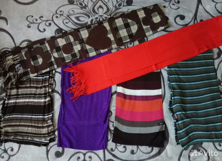 Шапка-ушанка, шарфы, перчатки