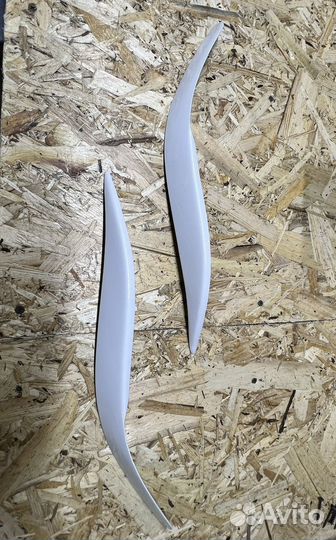 Реснички toyota харриер