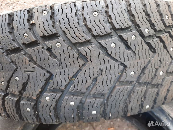 Продам зимнюю резину с дисками Кордиант 215/65R16