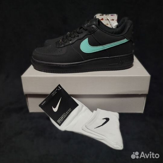 Кроссовки Nike air force 1