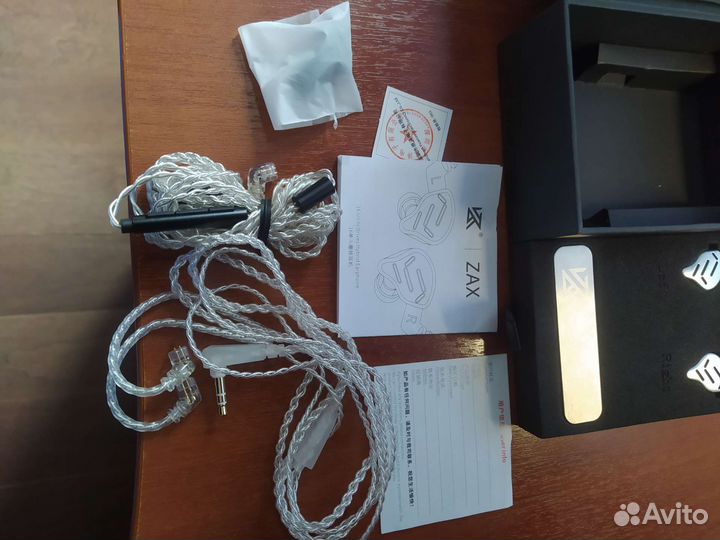Наушники KZ ZAX
