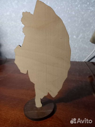 Деревянный стенд наруто