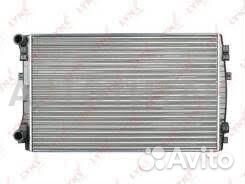 Радиатор охлаждения двигателя Skoda octavia (5E3 )