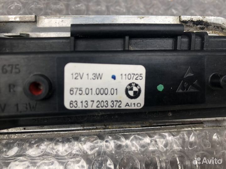 Повторитель в крыло правый BMW 7 F01 F02 N63