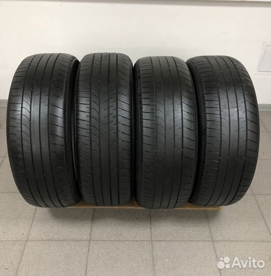 Bridgestone Dueler H/L 33A 235/55 R20 102V
