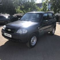 Chevrolet Niva 1.7 MT, 2018, 121 600 км, с пробегом, цена 785 000 руб.