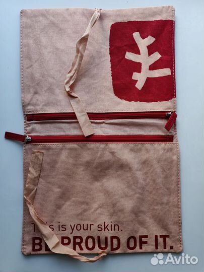 Набор Erborian косметичка салфетки варежка крем