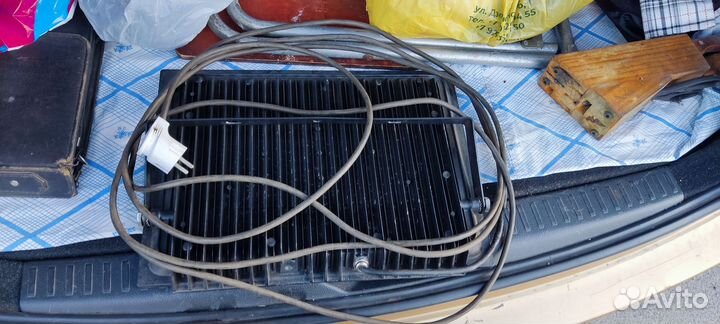 Прожектор светодиодный