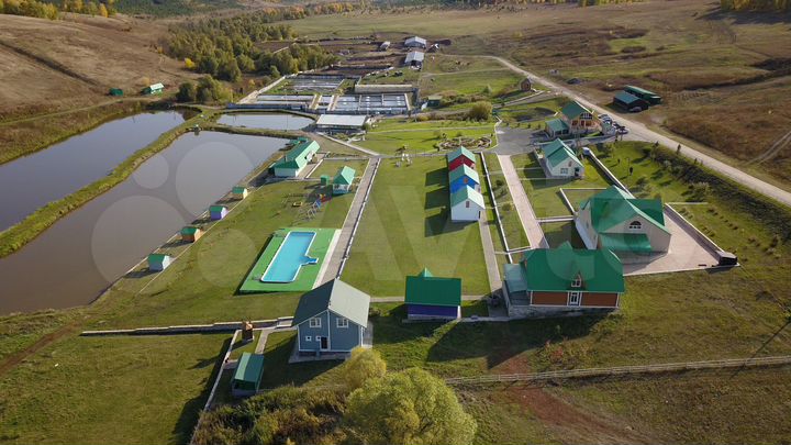 Коттедж 300 м² на участке 20 сот.