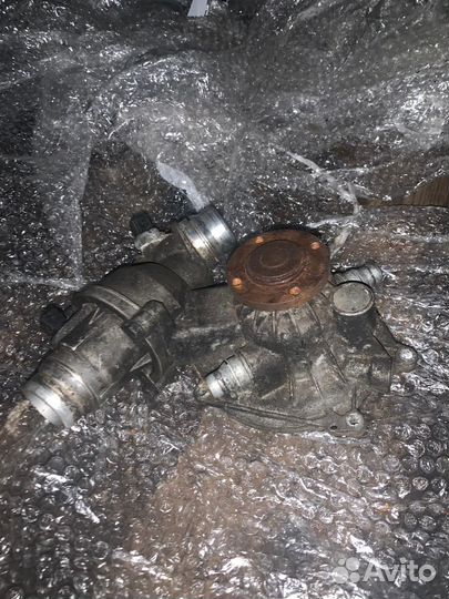 Помпа бмв е65