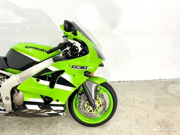 Kawasaki ZX-6R 2002г. Из Европы