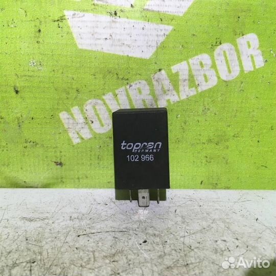 Реле стеклоочистителей Ауди 100 С4