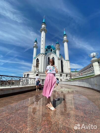 Погуляю с Вами, схожу в кино, театр