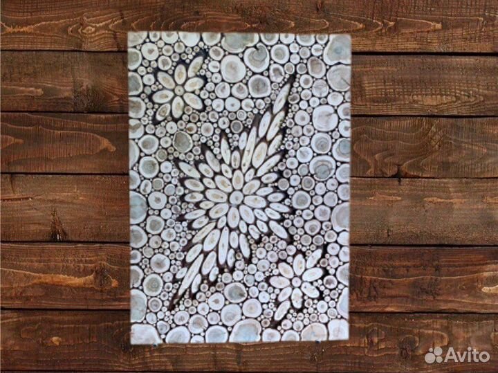 Панно из можжевельника