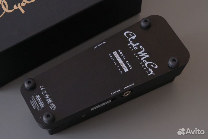 Гитарные педали и Pedaltrain Pro с кейсом