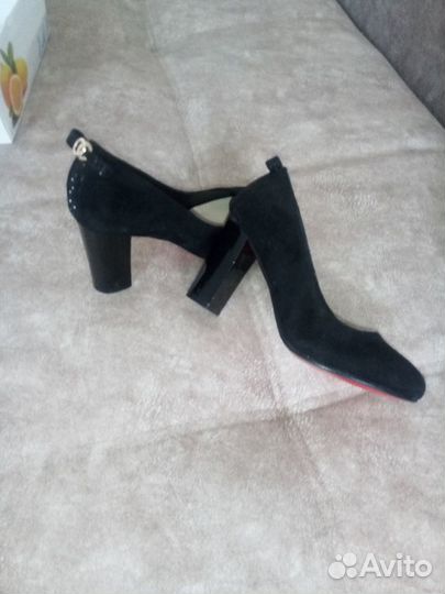 Туфли женские