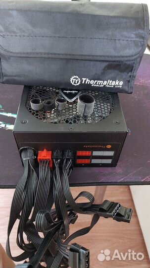 Блок питания Thermaltake EVO Blue EVO-650M Gold