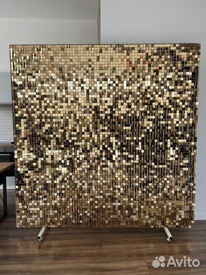 Золотая/серебряная фотозона с пайетками