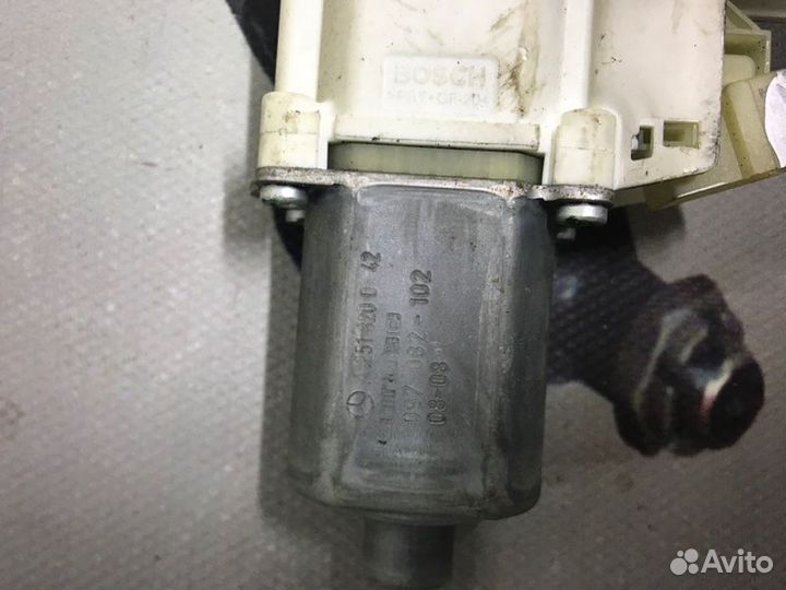 Мотор стеклоподъемника передний Mercedes-Benz