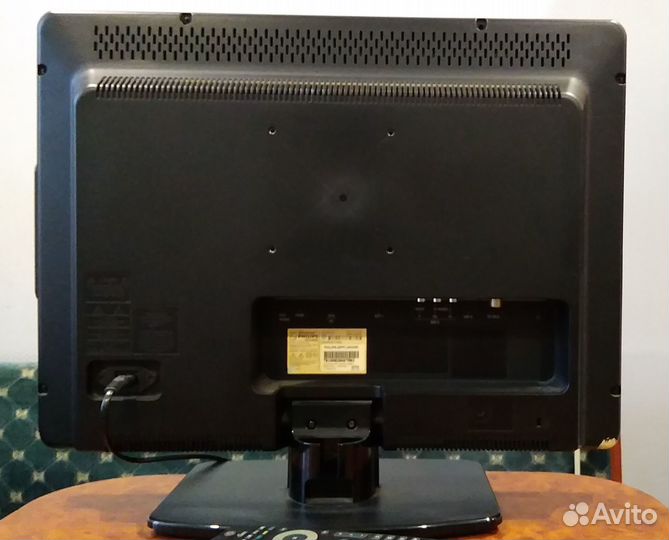 ЖК телевизор Philips