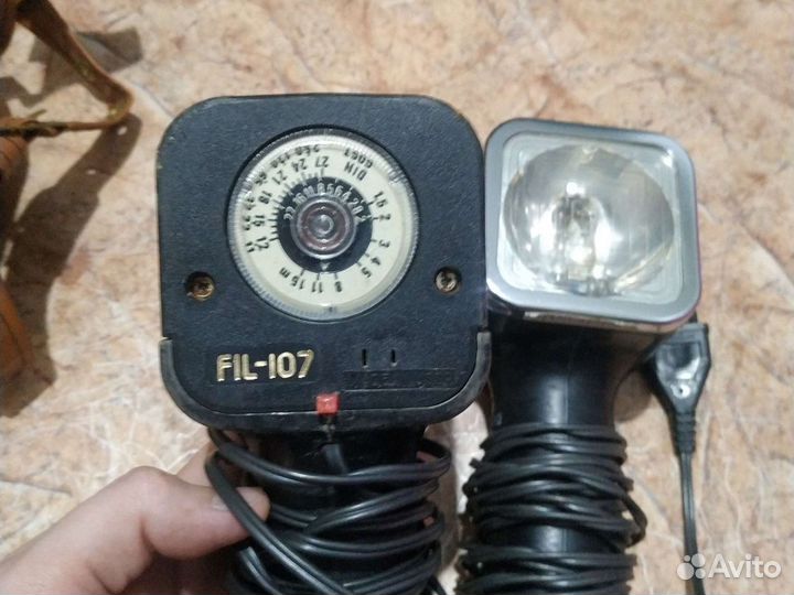 Фотоаппарат Зенит - Е с вспышкой