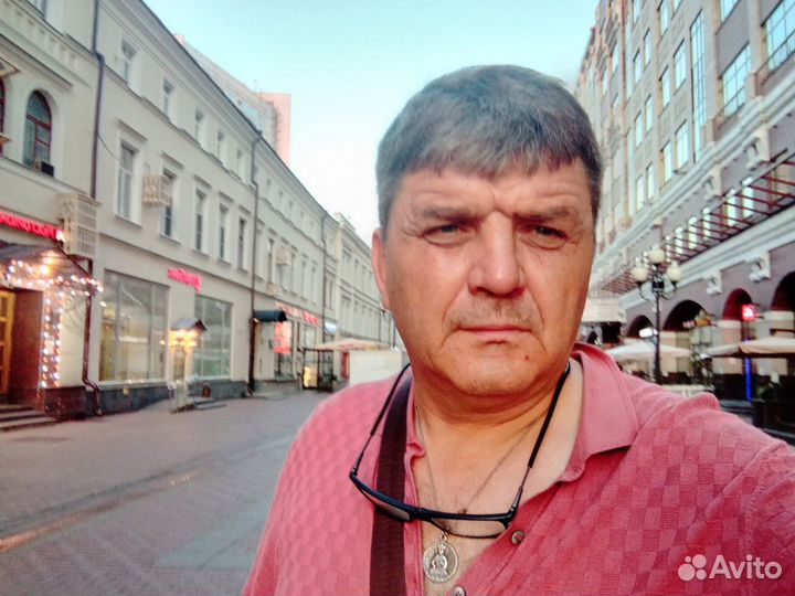 Наладчик монтажник по лифтам