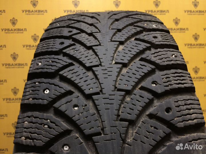 Nokian Tyres Hakkapeliitta 4 215/65 R16 102T