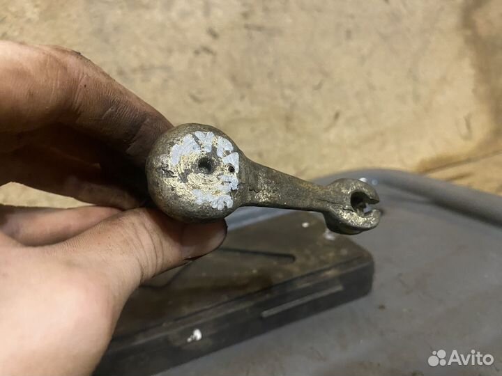 Механизм выжима сцепления муравей