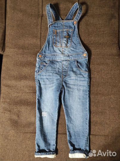 Джинсовый комбинезон
