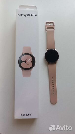 Часы Galaxy Watch4