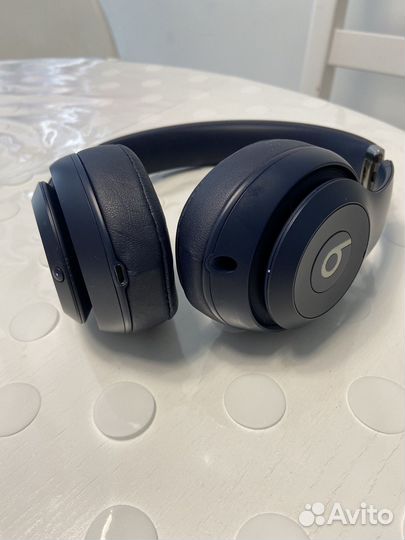 Беспроводные наушники