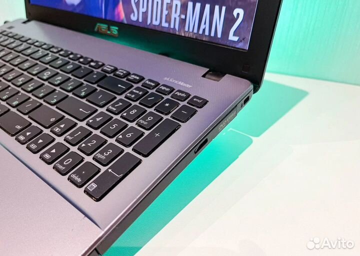 Игровой ноут Asus \ Intel i5 \ SSD GeFroce 720m